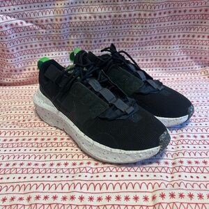 Woman’s Nike crater impact size 7
